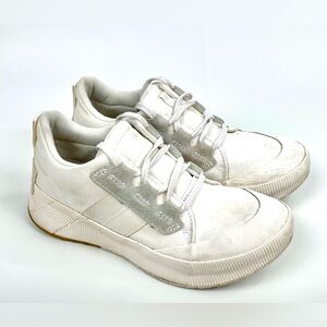 Sorel Out N About White and Gray shoes sneakers Size 7.5 Waterproof Lace up